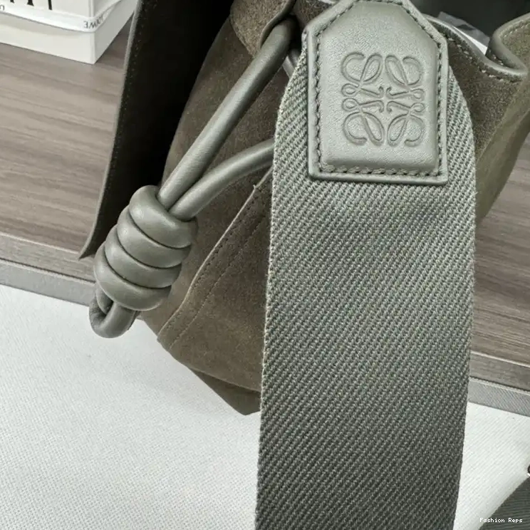 Fashion Reps Bags 2410YA0152 Loewe 0611